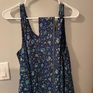 Floral flowing dress with sash